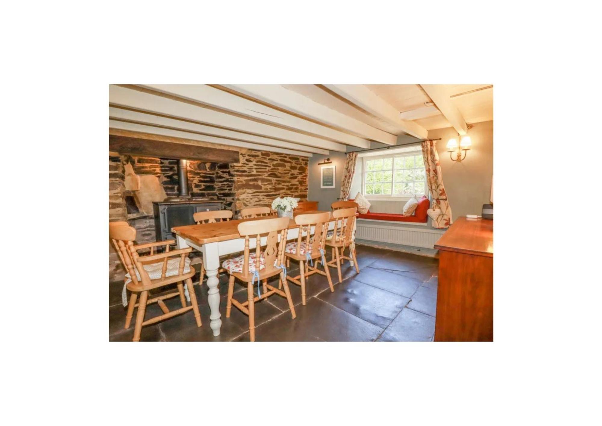Meadowside Cottage, Characterful Grade 2 Listed Cottage Near To Wadebridge And Padstow Kültér fotó